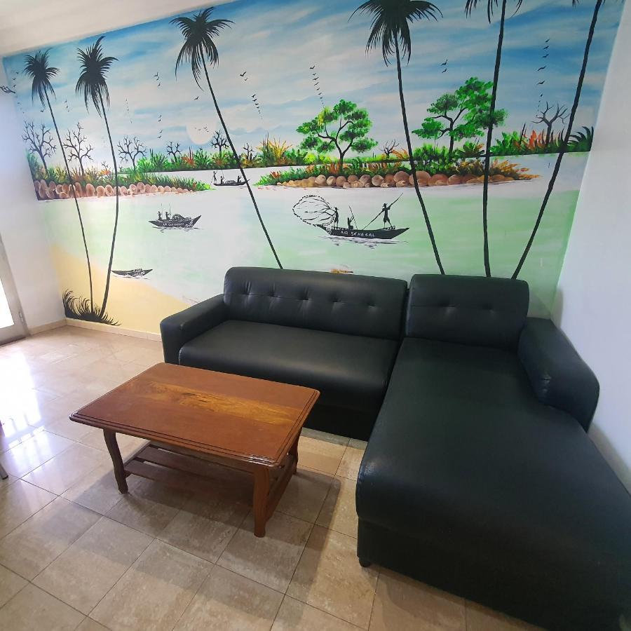 Bricos Appartement Sud Foire ダカール エクステリア 写真